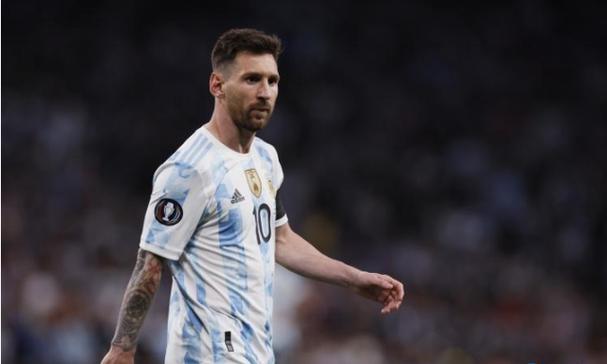 青春华章·青知讲说人丨《沉默的荣耀》陈宝仓将军饰演者那志东：英雄，永垂不朽！